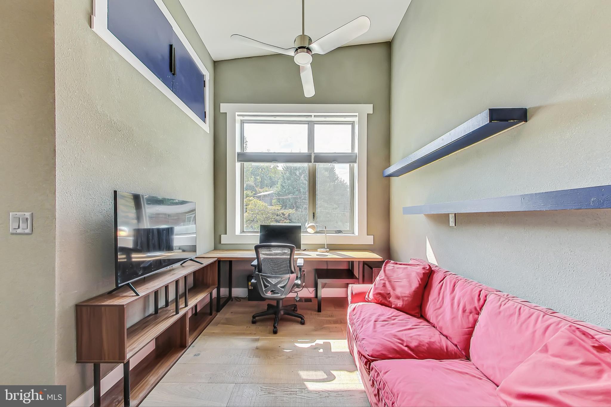 BURNING TREE VALLEY - Residential