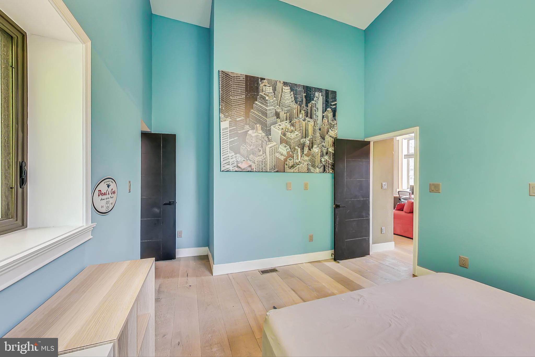 BURNING TREE VALLEY - Residential