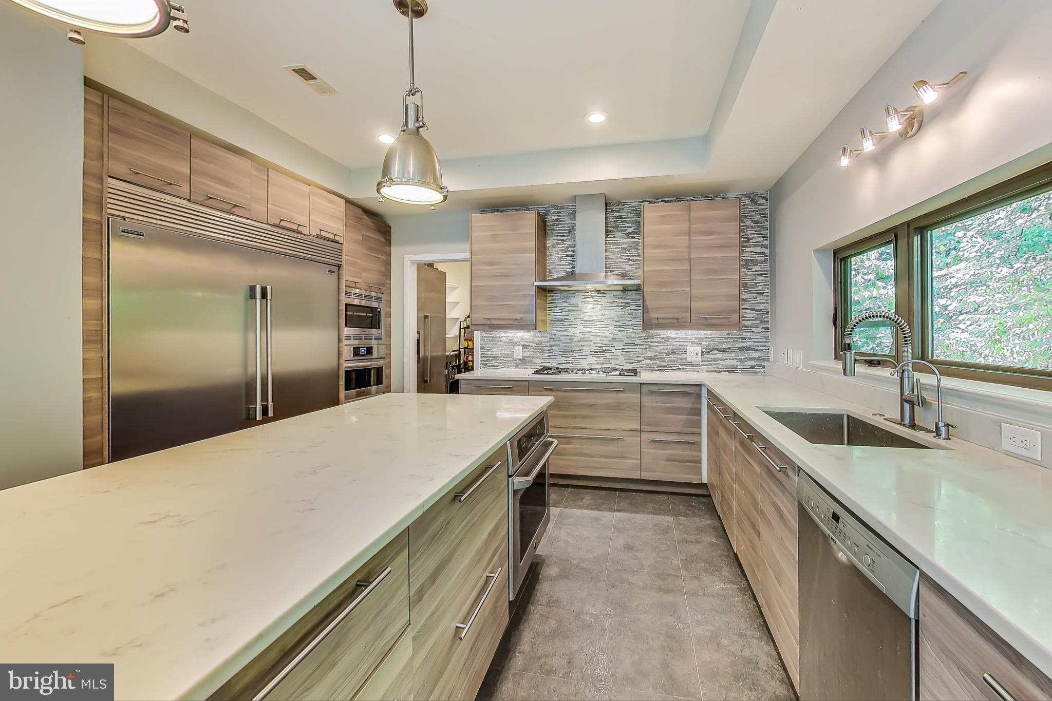 BURNING TREE VALLEY - Residential