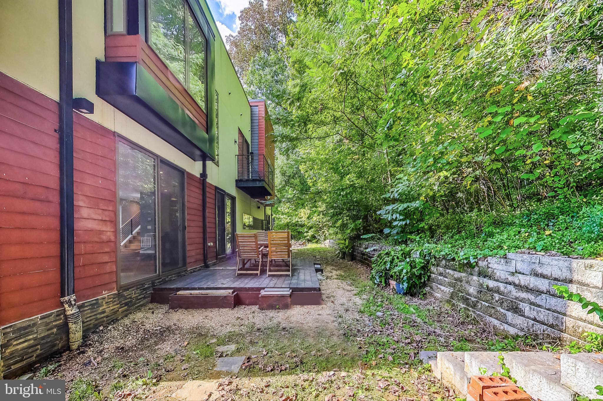 BURNING TREE VALLEY - Residential