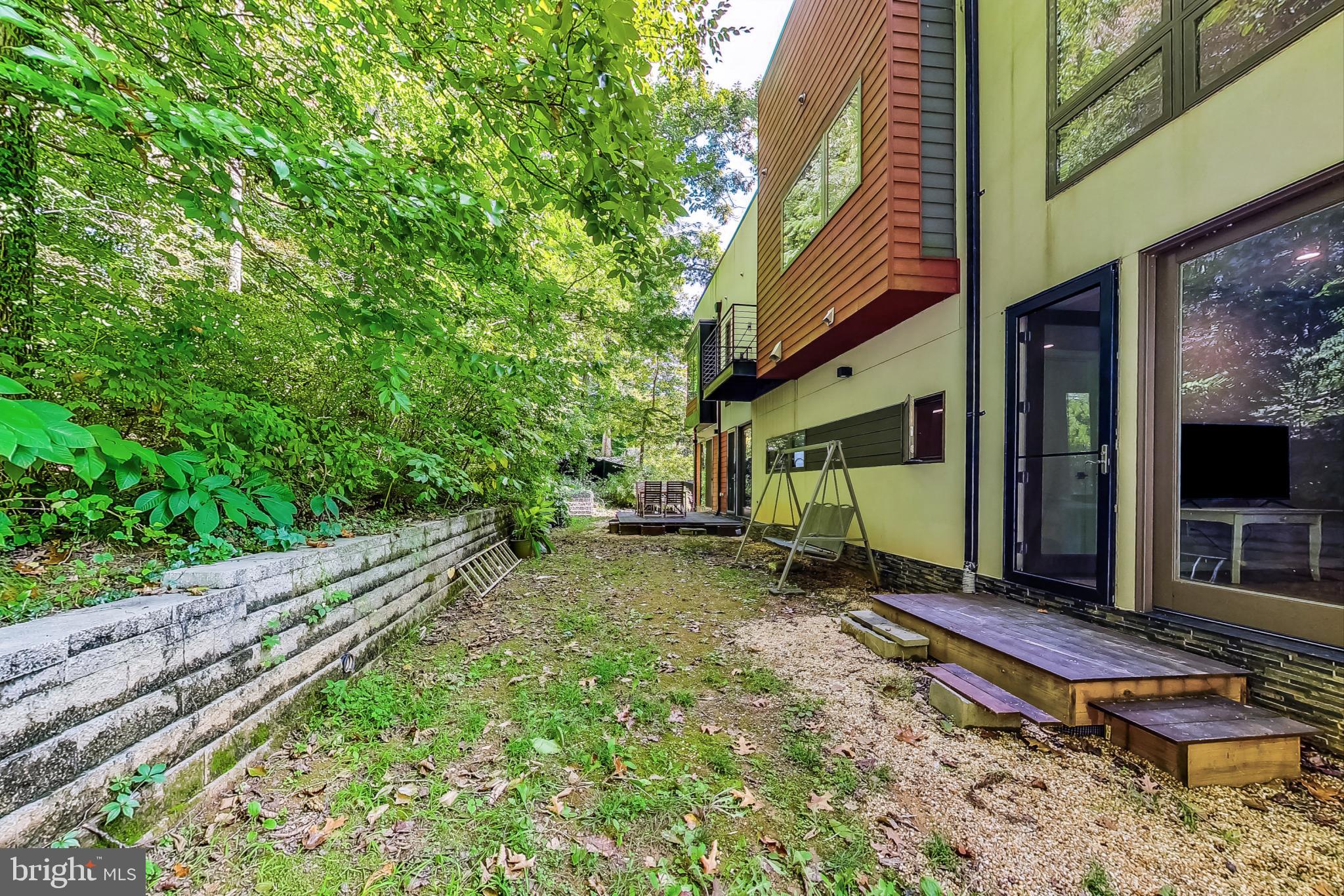 BURNING TREE VALLEY - Residential