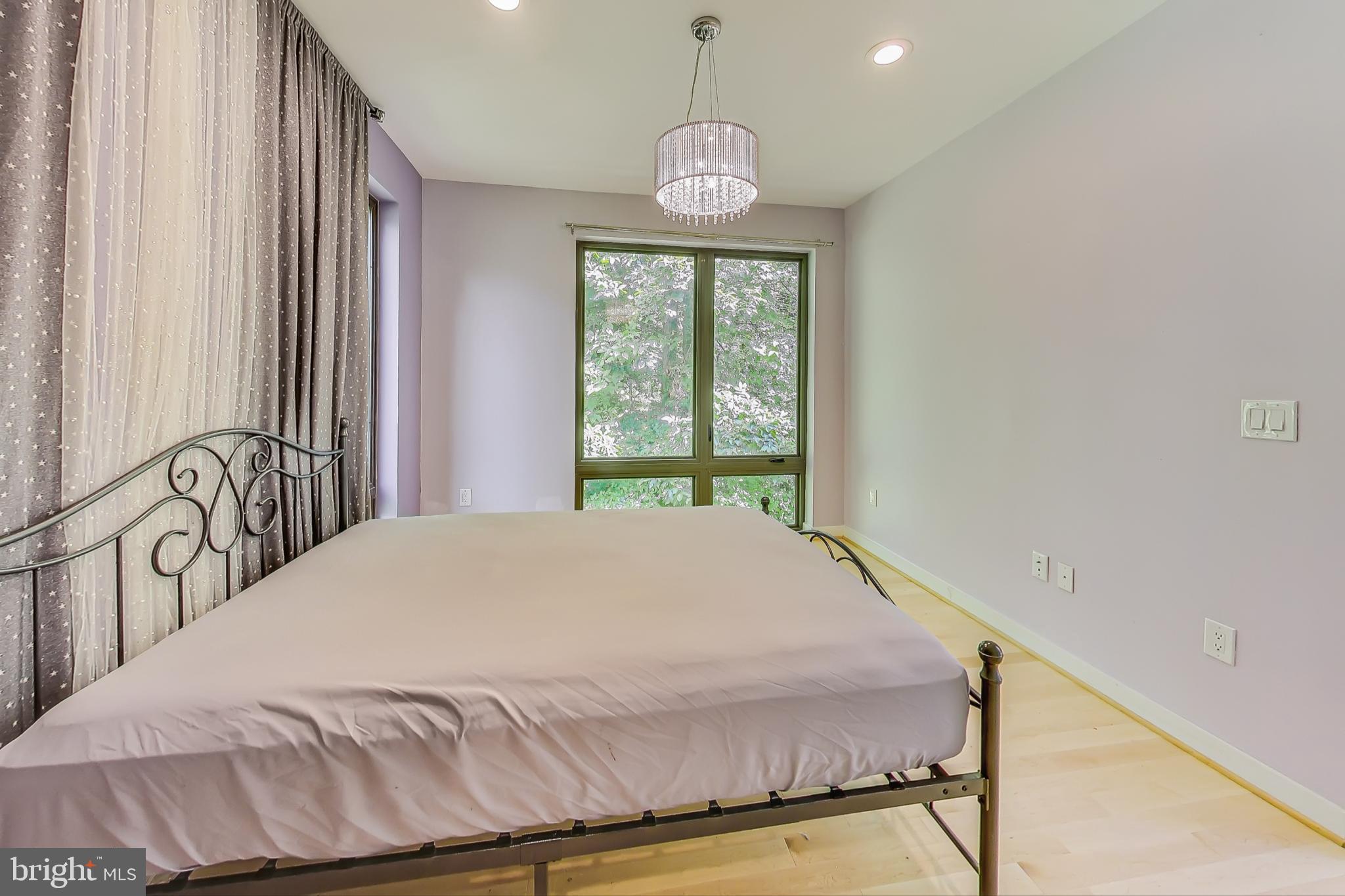 BURNING TREE VALLEY - Residential