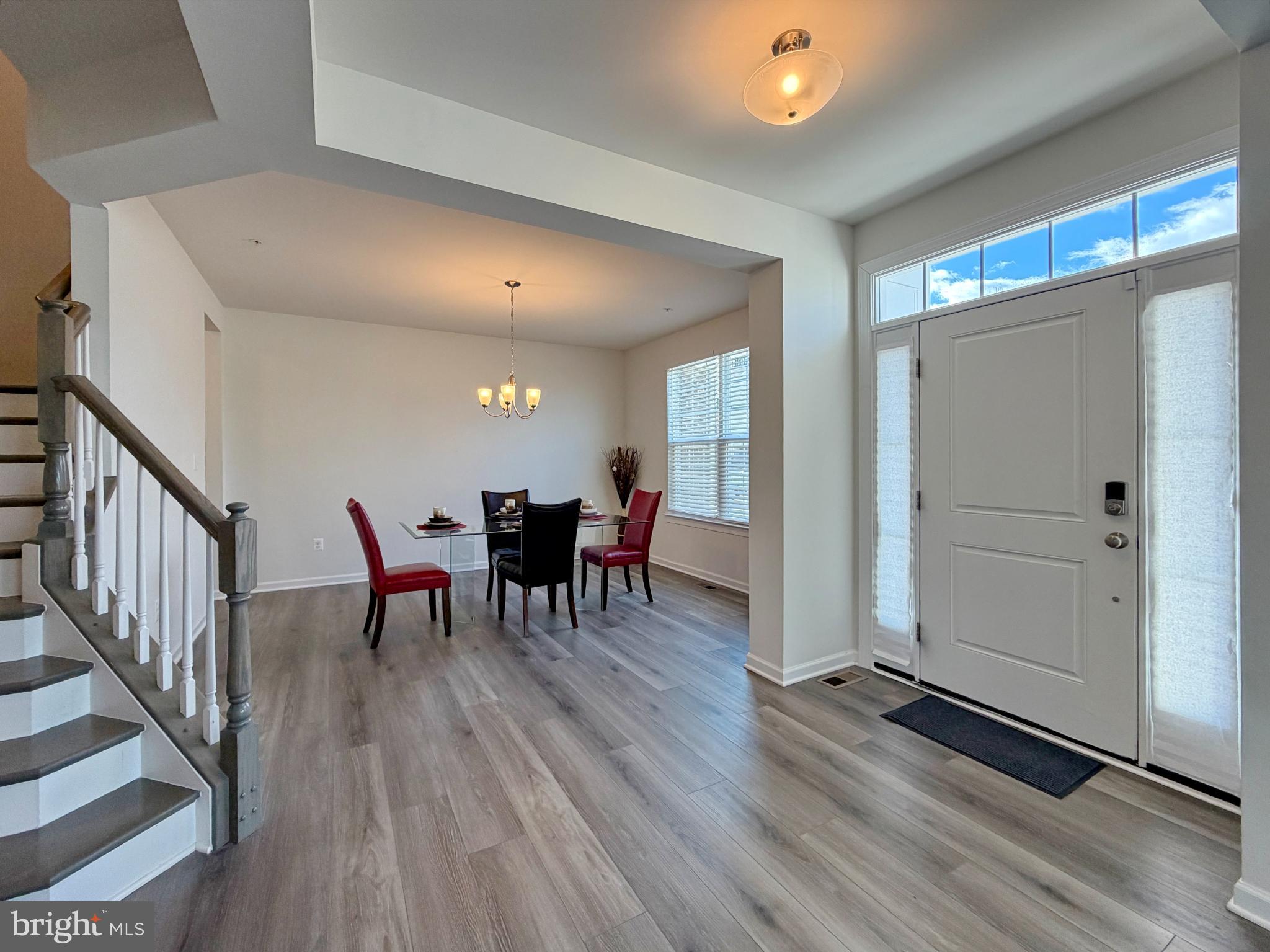 VILLAGES OF SAVANNAH - Residential