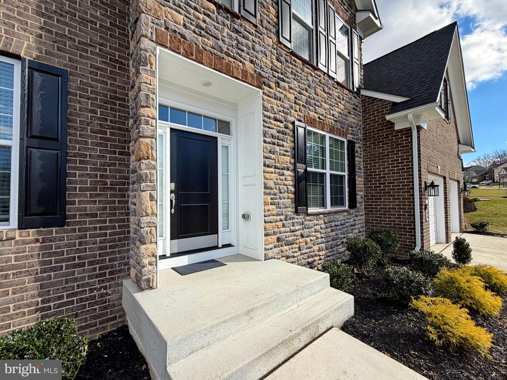 Photo of 5500 Big Huntingdon Lane, BRANDYWINE, MD 20613 (MLS # MDPG2185810)