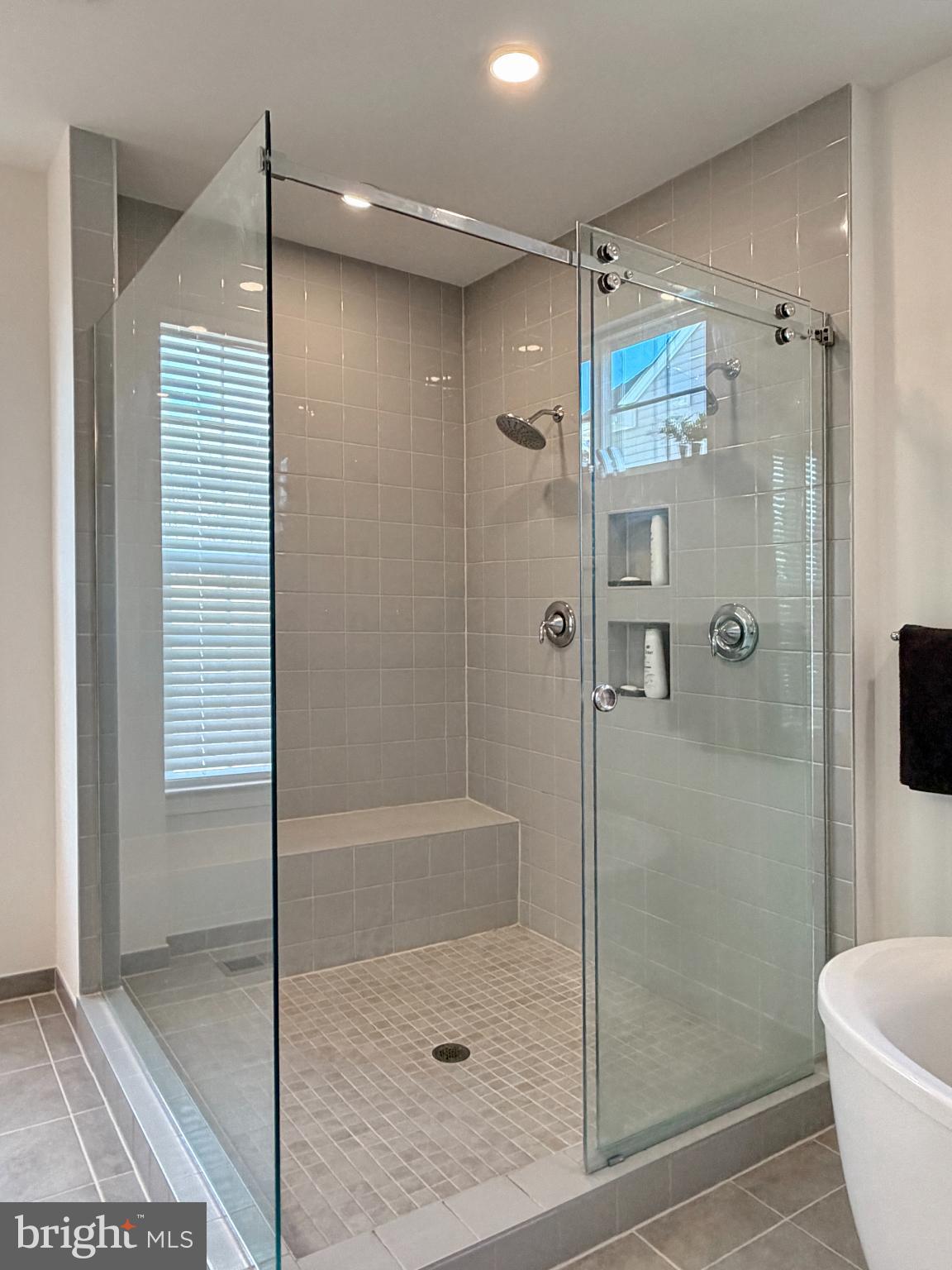 VILLAGES OF SAVANNAH - Residential