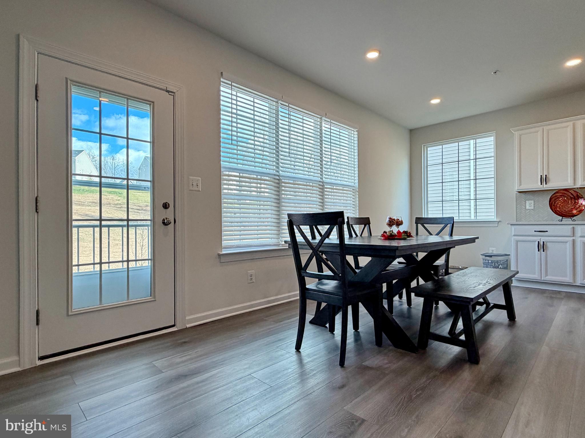 VILLAGES OF SAVANNAH - Residential