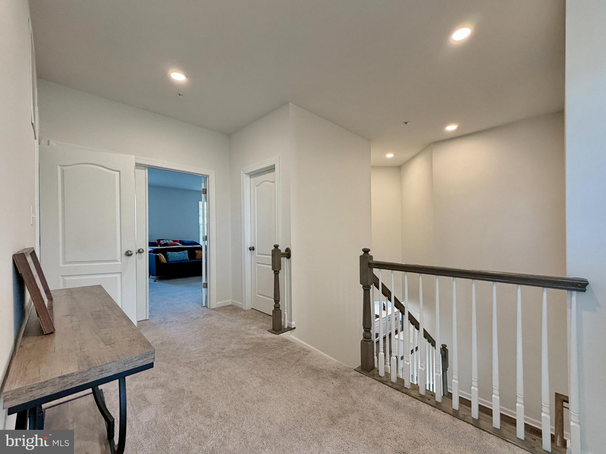 VILLAGES OF SAVANNAH - Residential