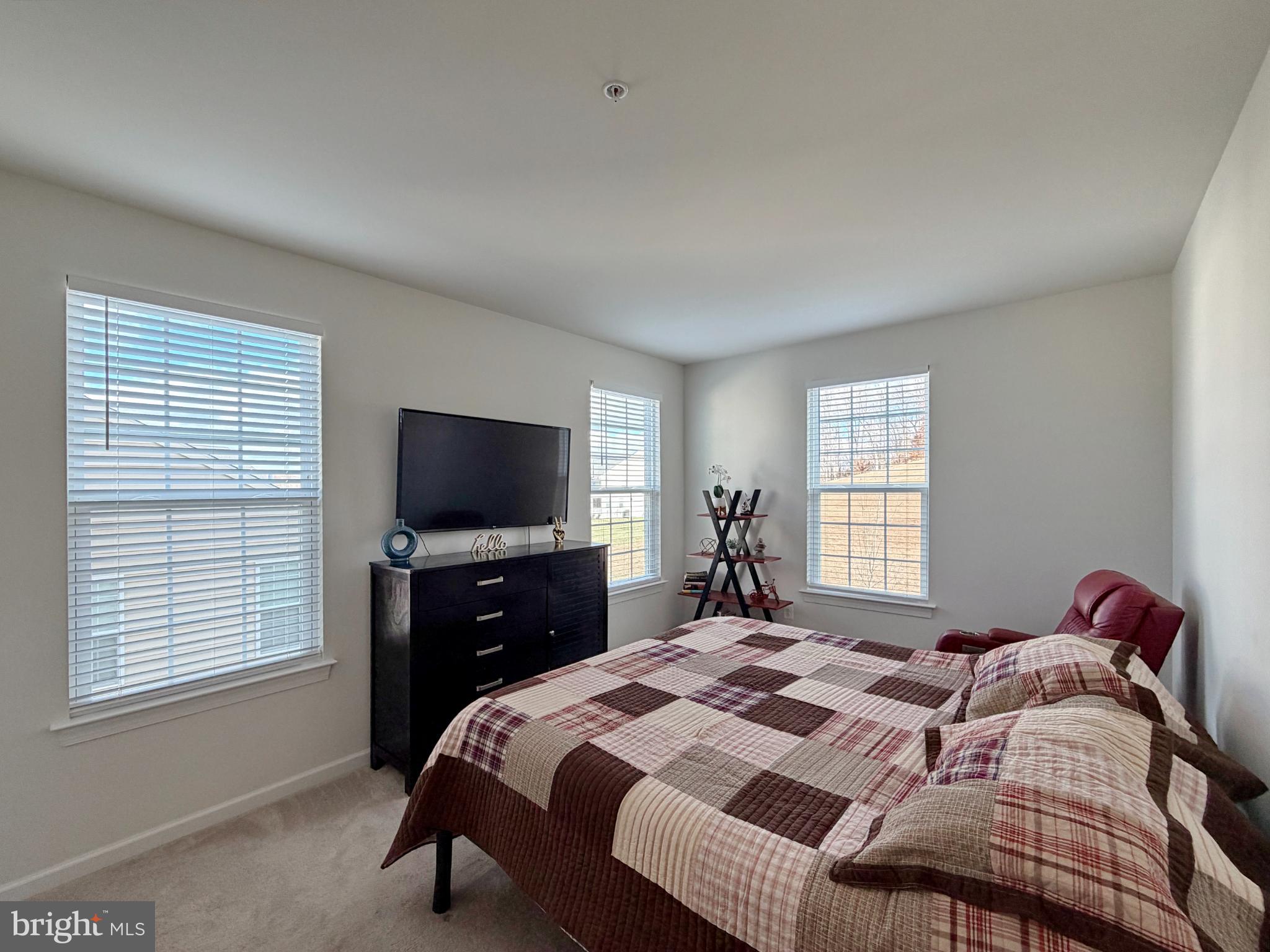 VILLAGES OF SAVANNAH - Residential