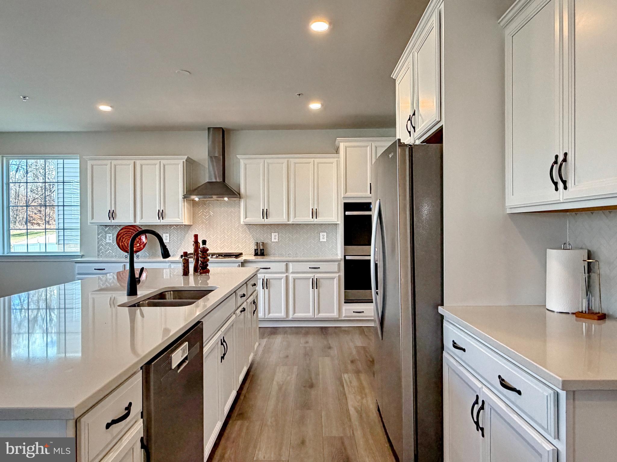 VILLAGES OF SAVANNAH - Residential