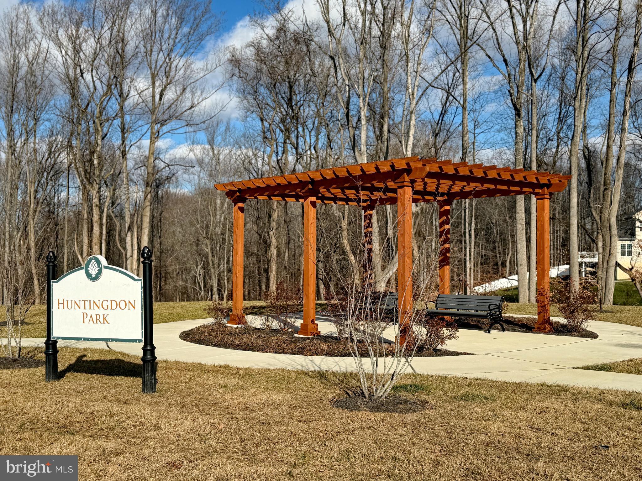 VILLAGES OF SAVANNAH - Residential