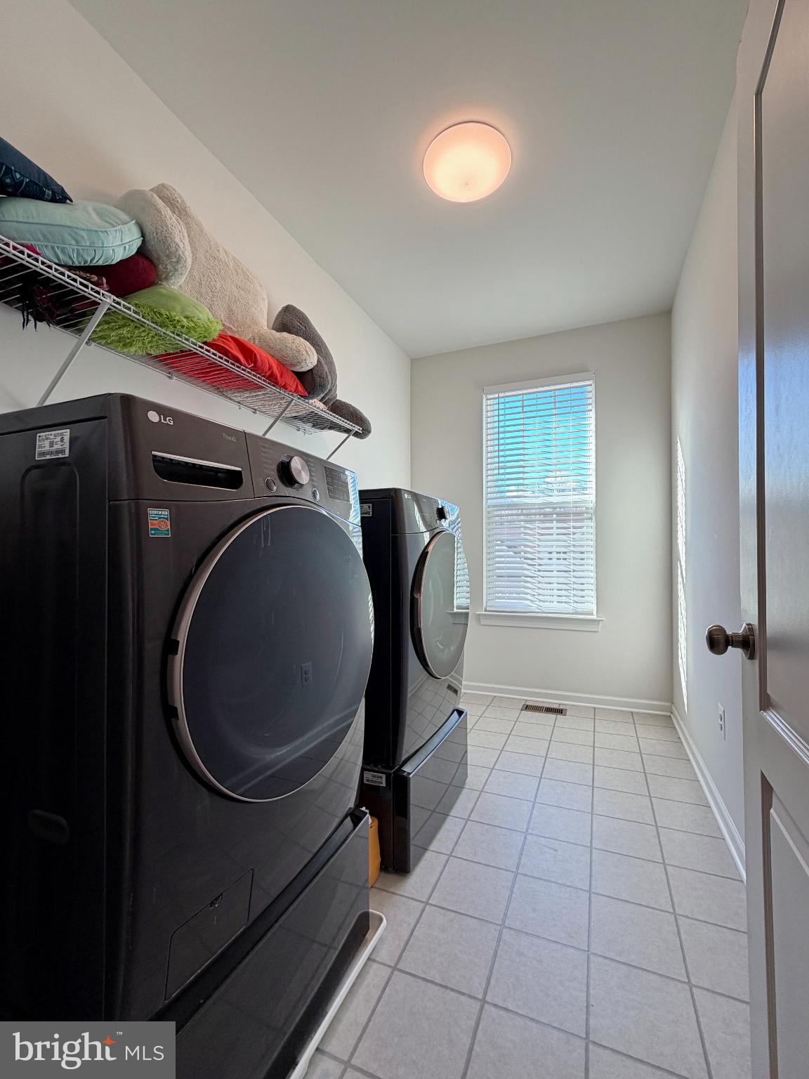 VILLAGES OF SAVANNAH - Residential