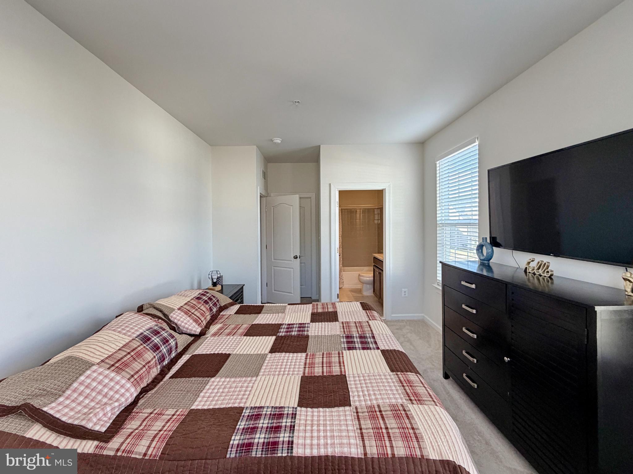 VILLAGES OF SAVANNAH - Residential