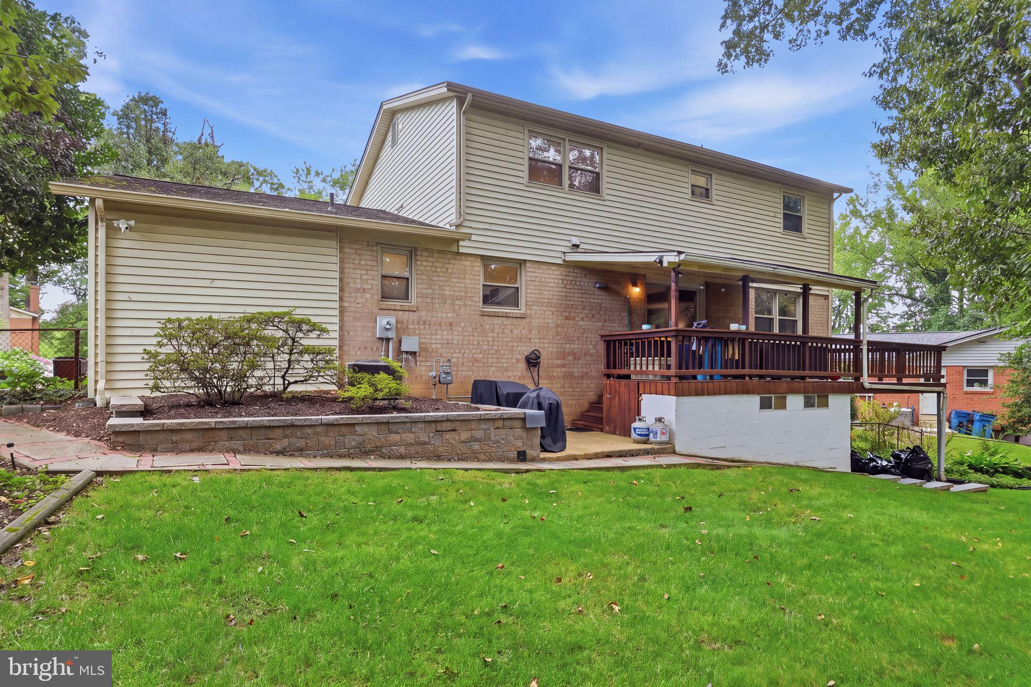 6605 GREY FOX DRIVE