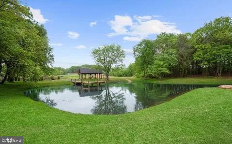 PONDVIEW - Residential