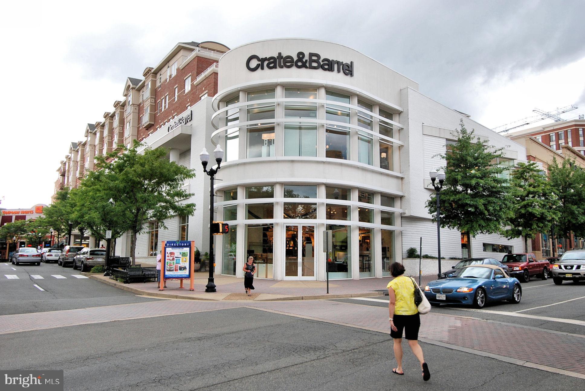 WINDSOR PLAZA - Residential Lease
