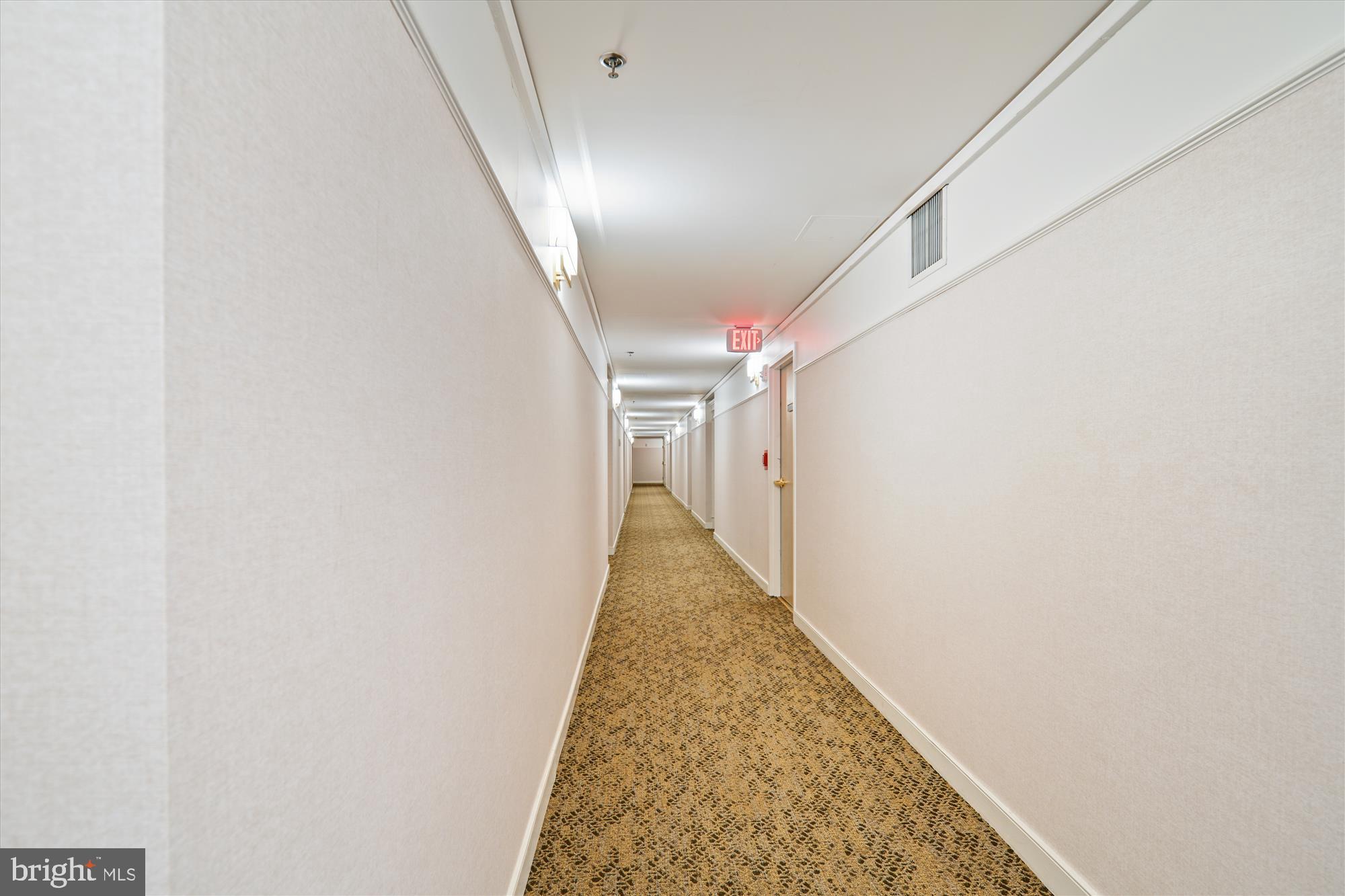 WINDSOR PLAZA - Residential Lease
