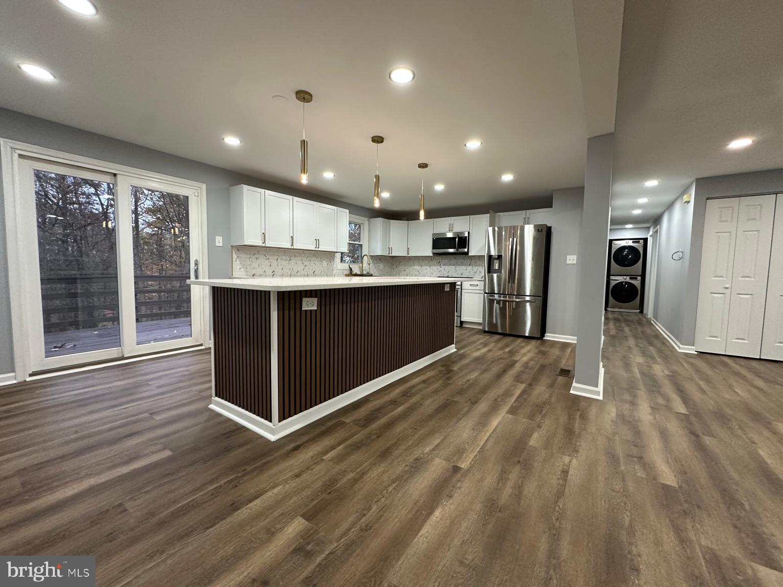 BULL RUN MOUNTAIN ESTATE - Residential