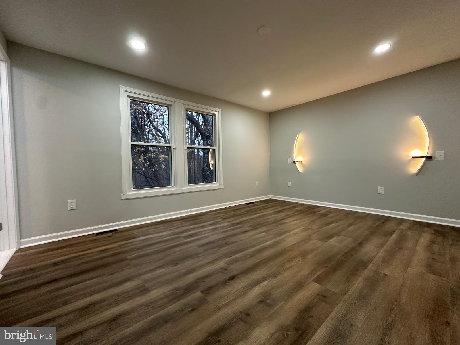 BULL RUN MOUNTAIN ESTATE - Residential