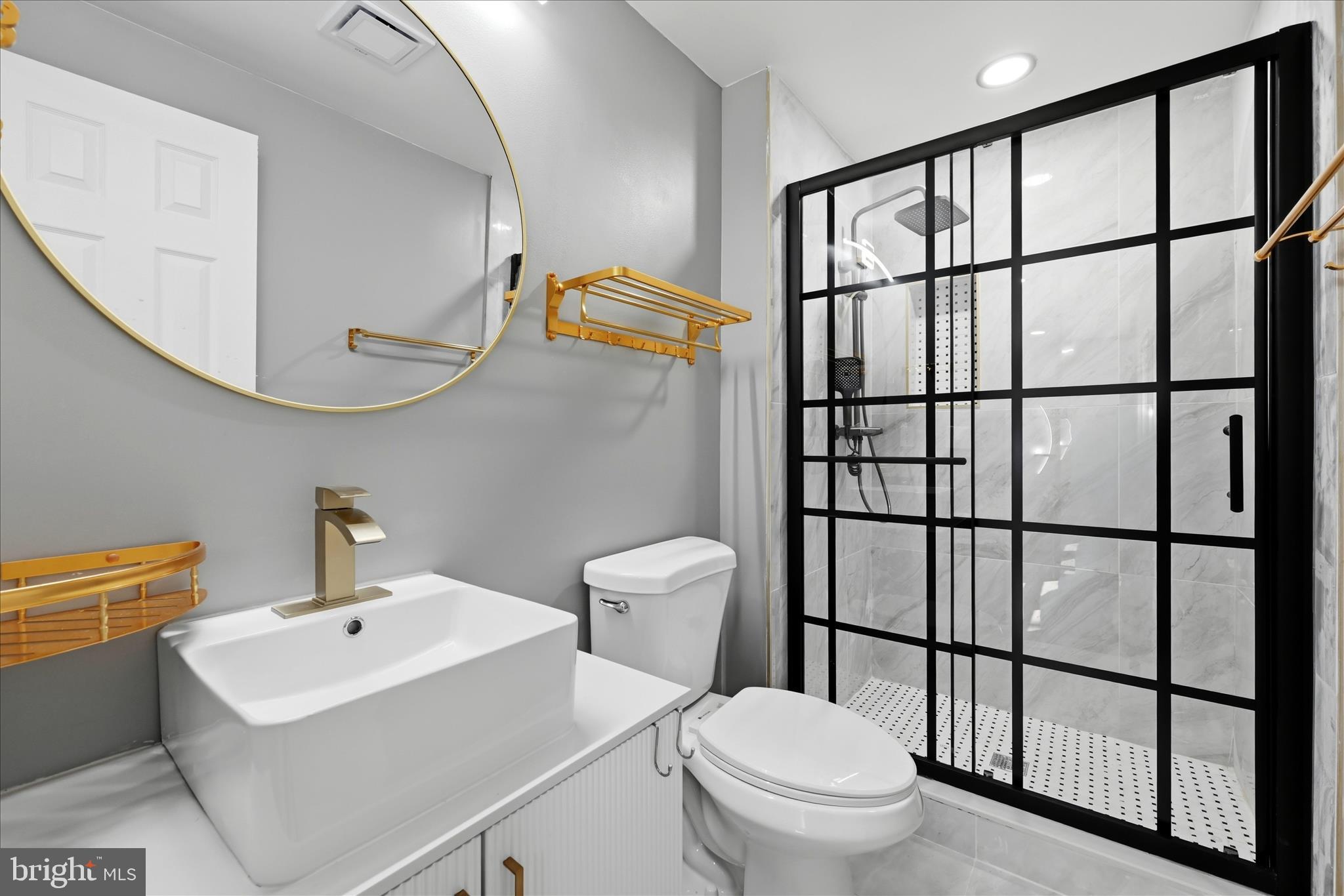 BULL RUN MOUNTAIN ESTATE - Residential