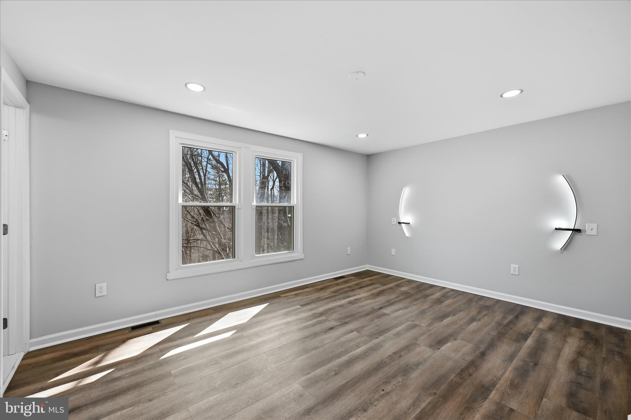 BULL RUN MOUNTAIN ESTATE - Residential