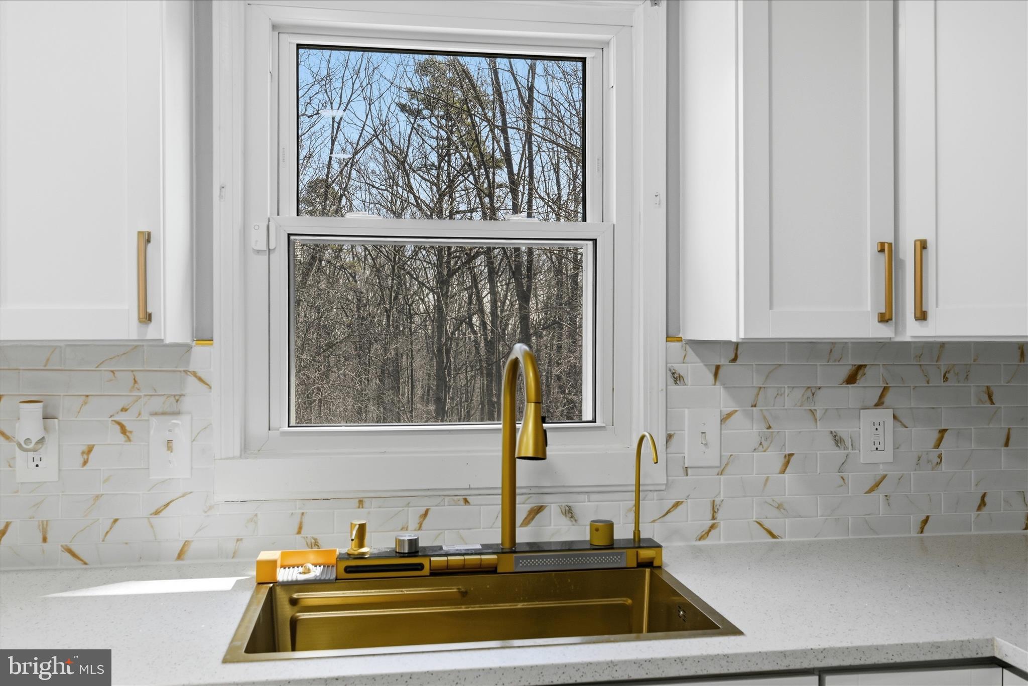 BULL RUN MOUNTAIN ESTATE - Residential