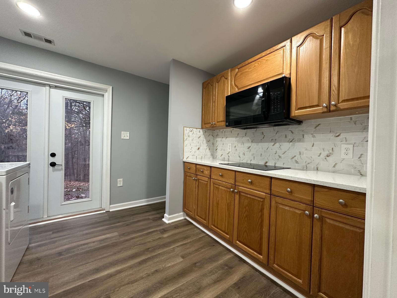 BULL RUN MOUNTAIN ESTATE - Residential