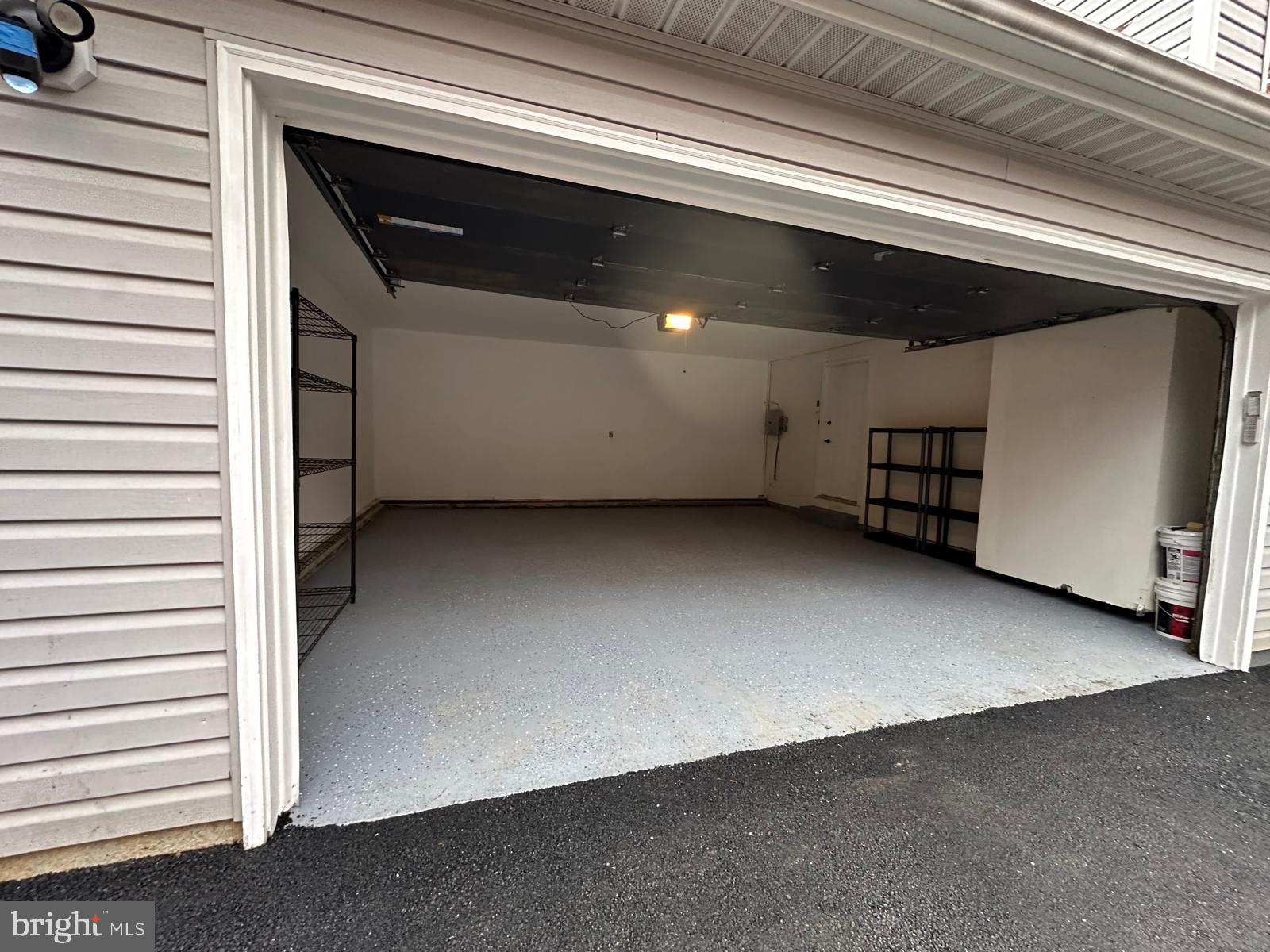 BULL RUN MOUNTAIN ESTATE - Residential