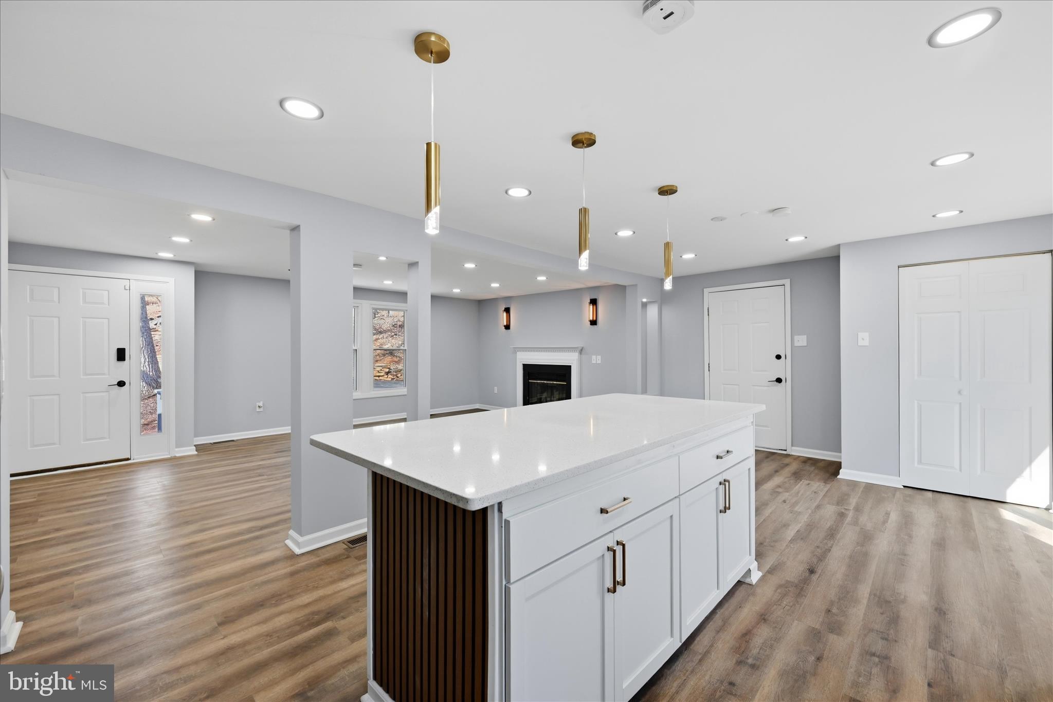 BULL RUN MOUNTAIN ESTATE - Residential