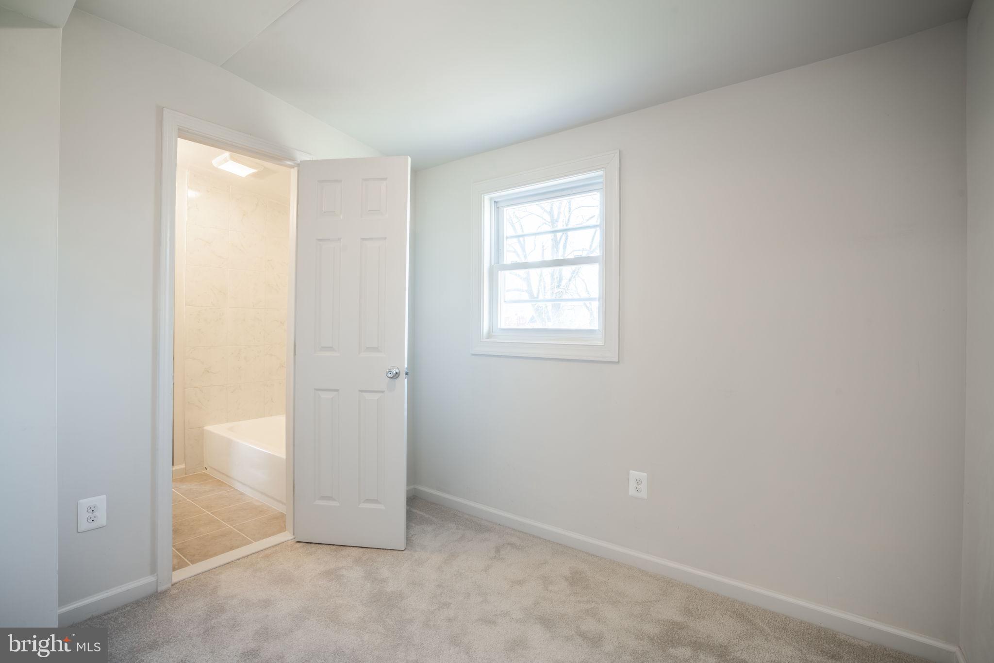 MANASSAS PARK - Residential