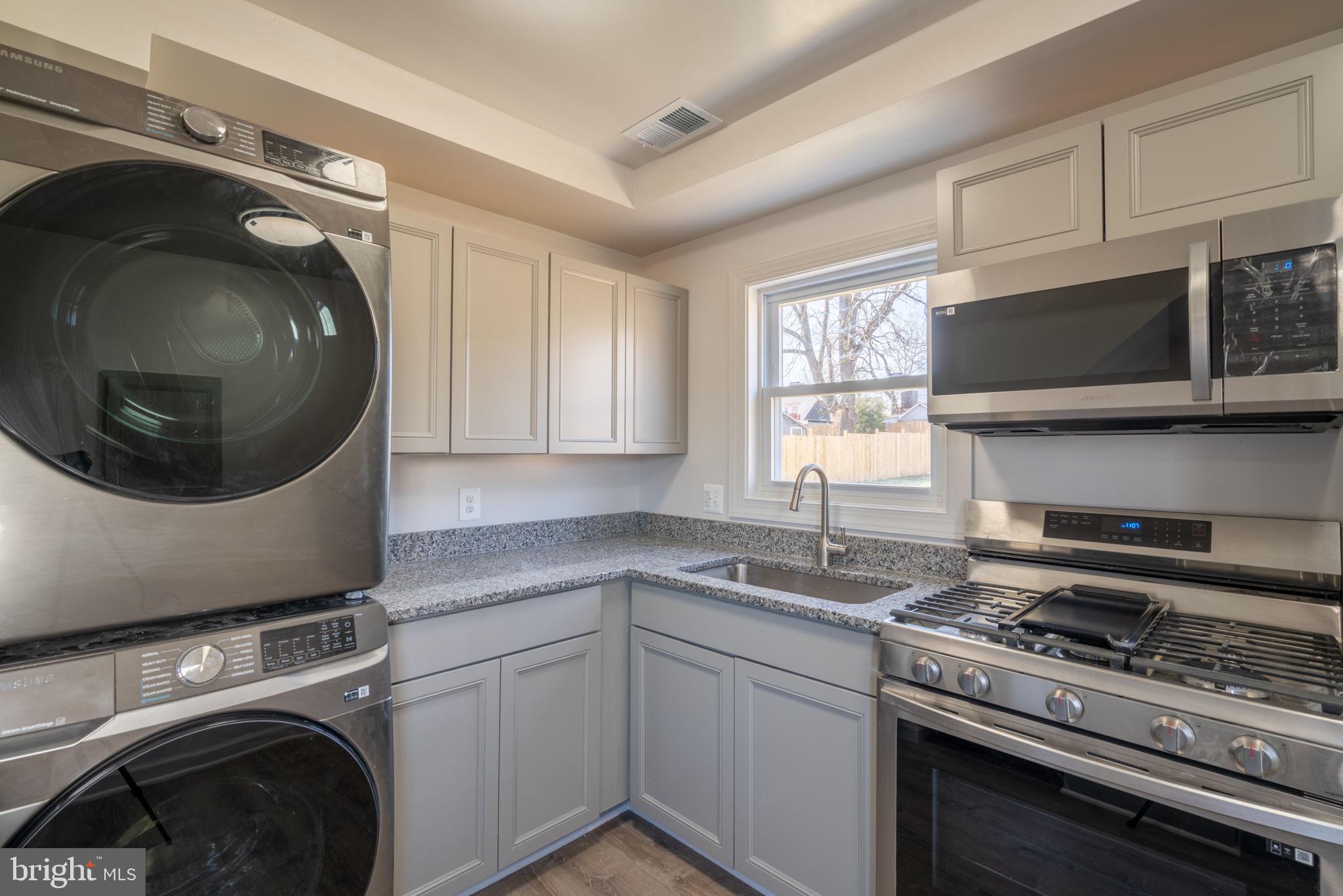 MANASSAS PARK - Residential