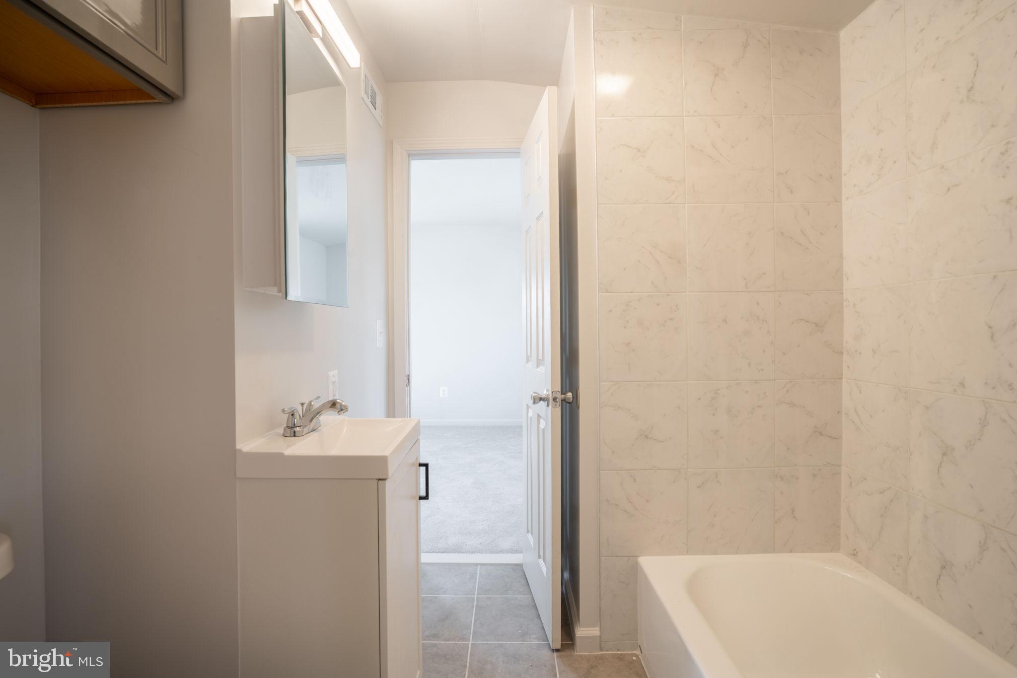 MANASSAS PARK - Residential