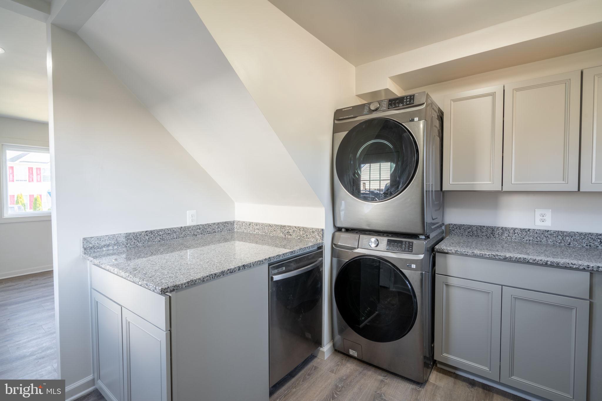 MANASSAS PARK - Residential