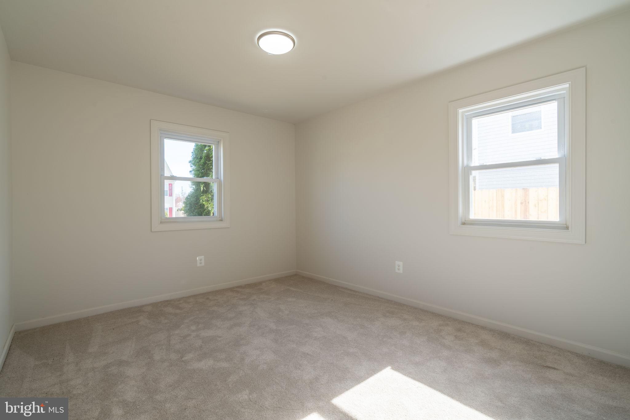 MANASSAS PARK - Residential