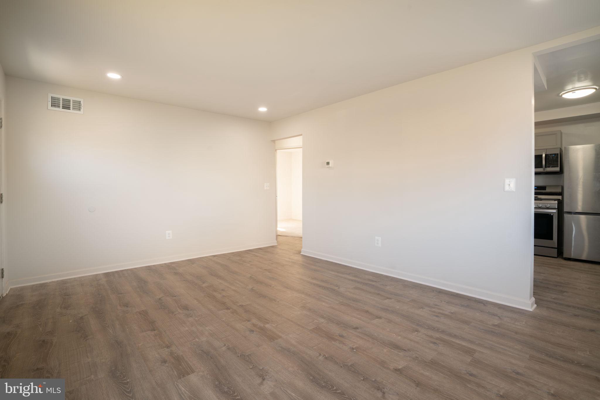 MANASSAS PARK - Residential