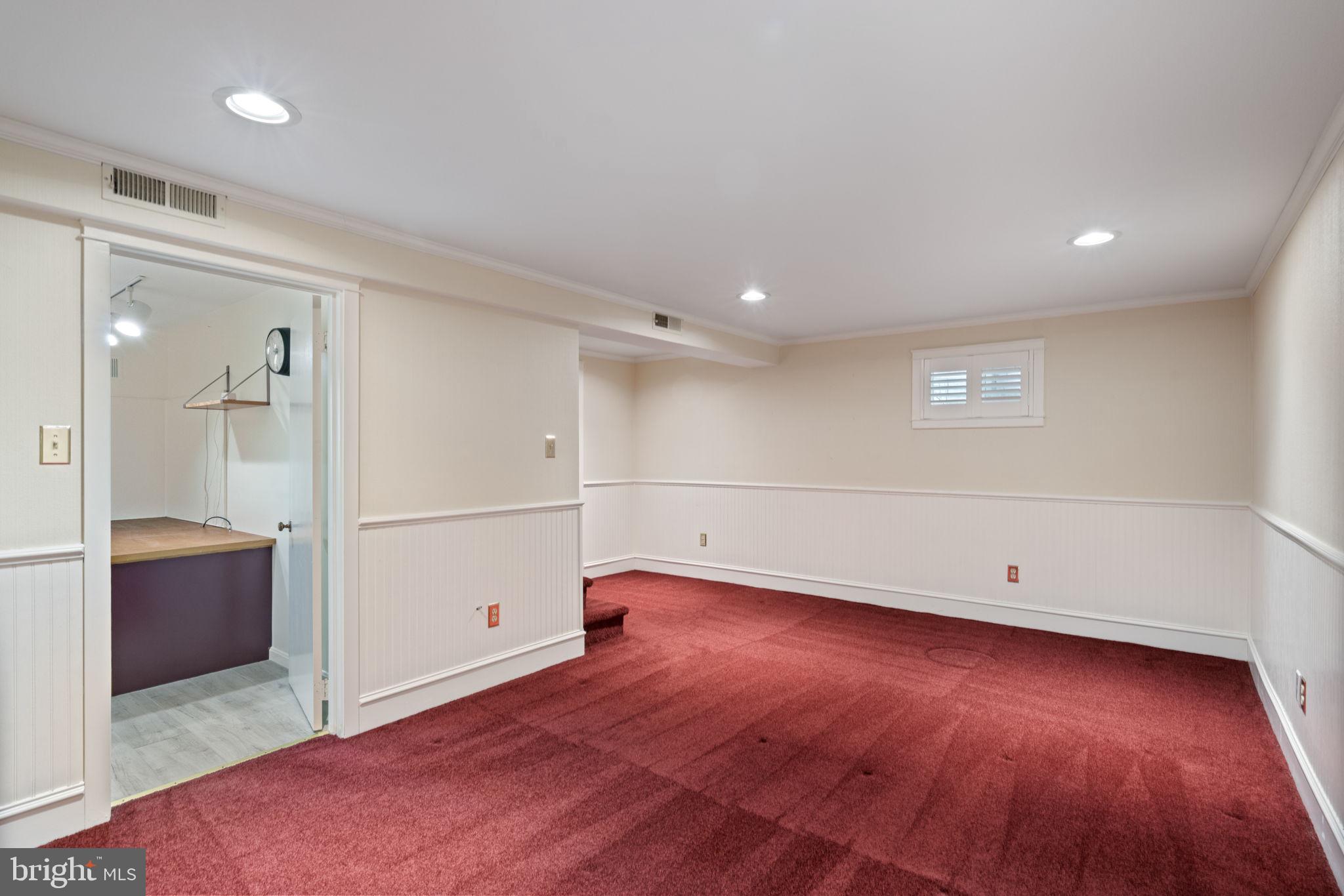 DEEPWOOD - Residential