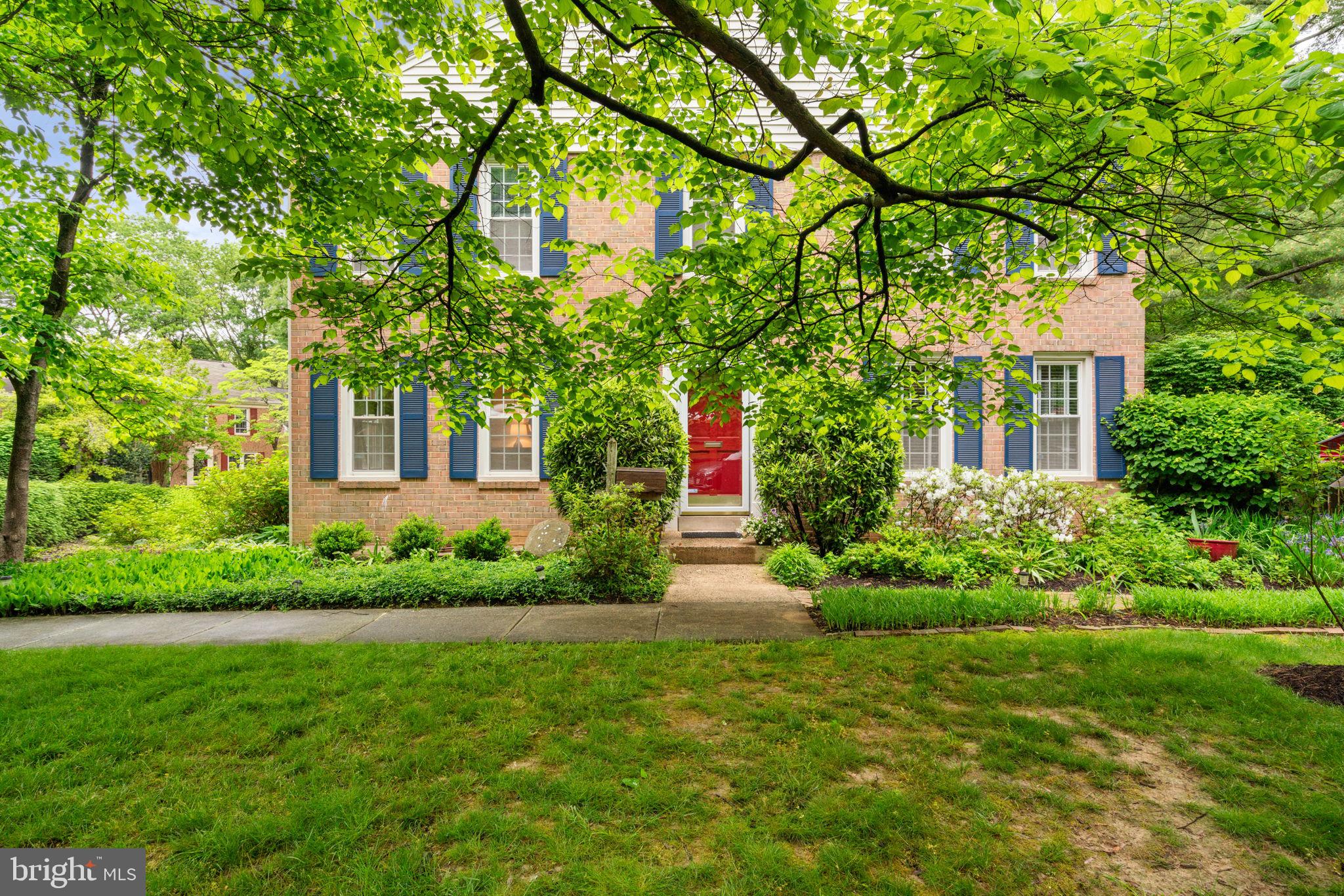 DEEPWOOD - Residential