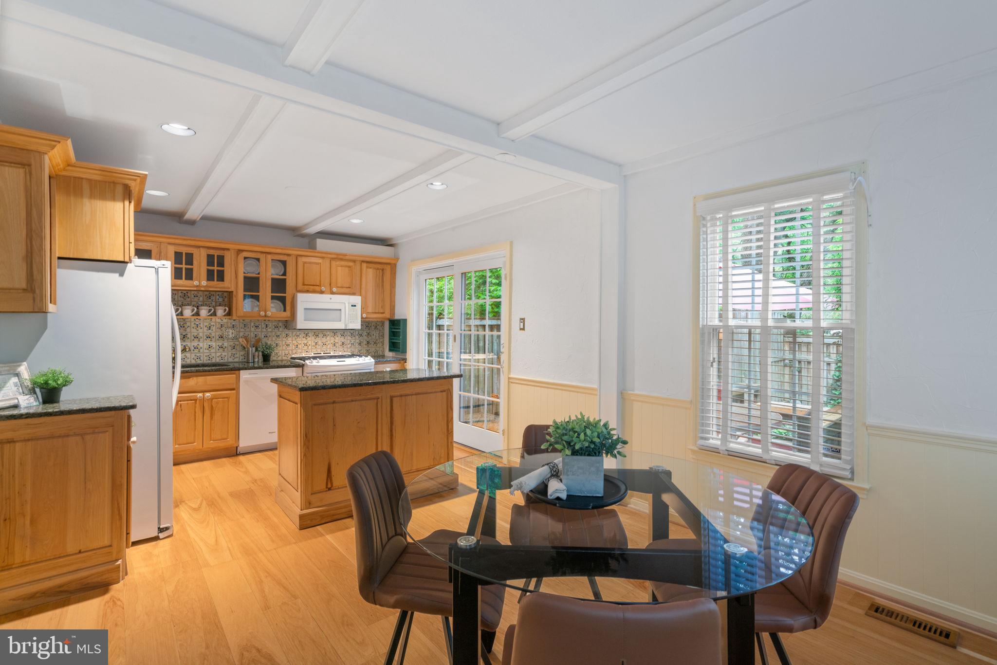 DEEPWOOD - Residential