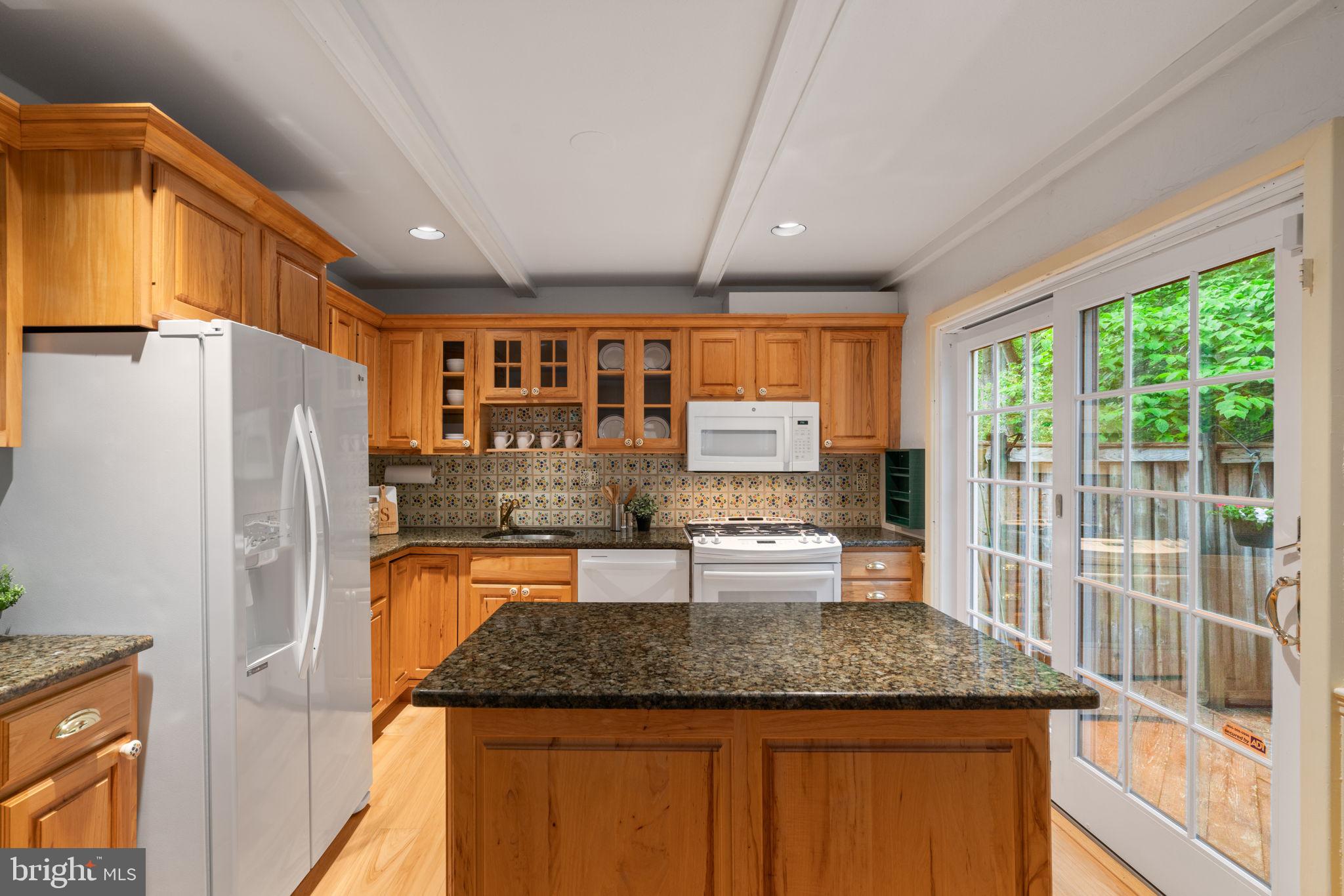 DEEPWOOD - Residential