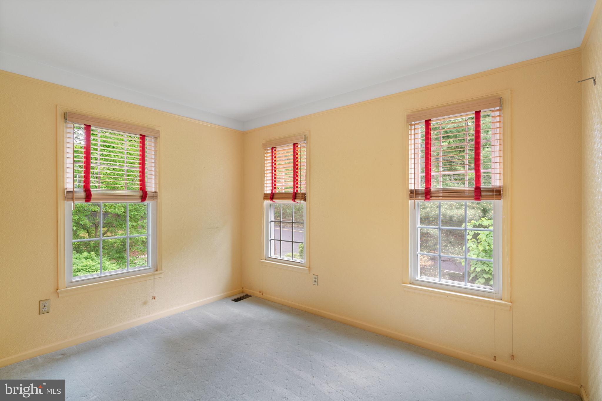 DEEPWOOD - Residential