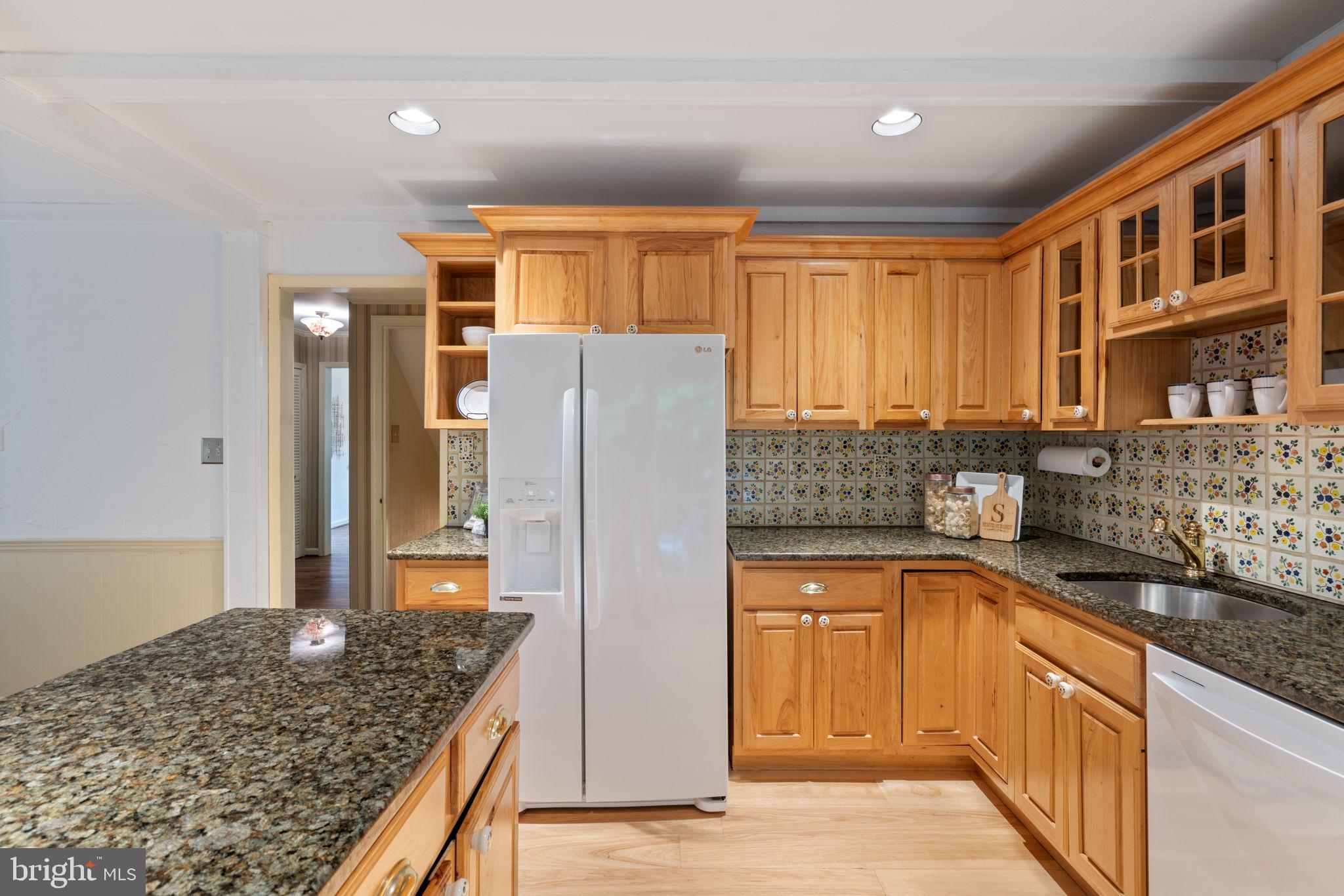 DEEPWOOD - Residential