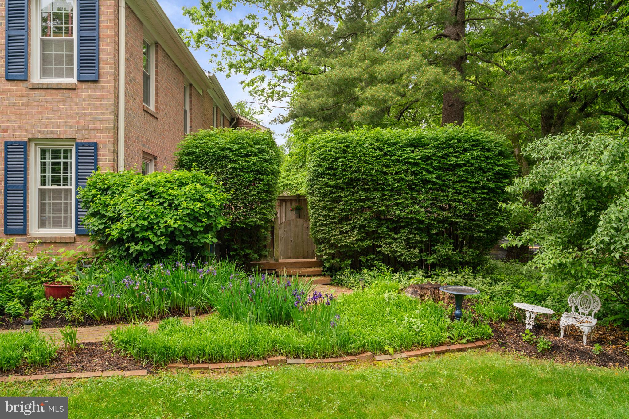 DEEPWOOD - Residential