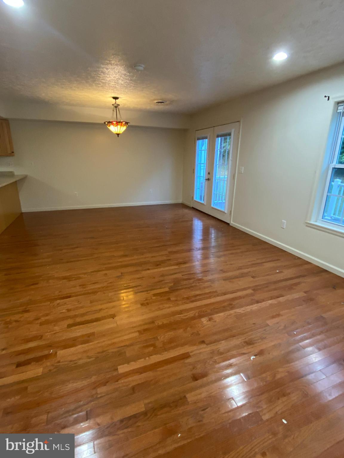 STONY RUN - Residential Lease