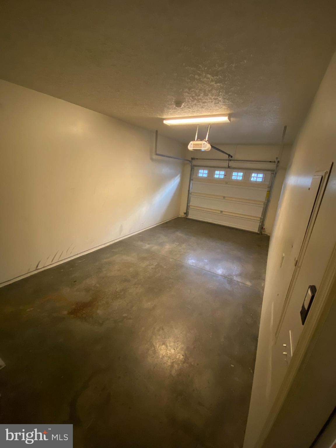 STONY RUN - Residential Lease