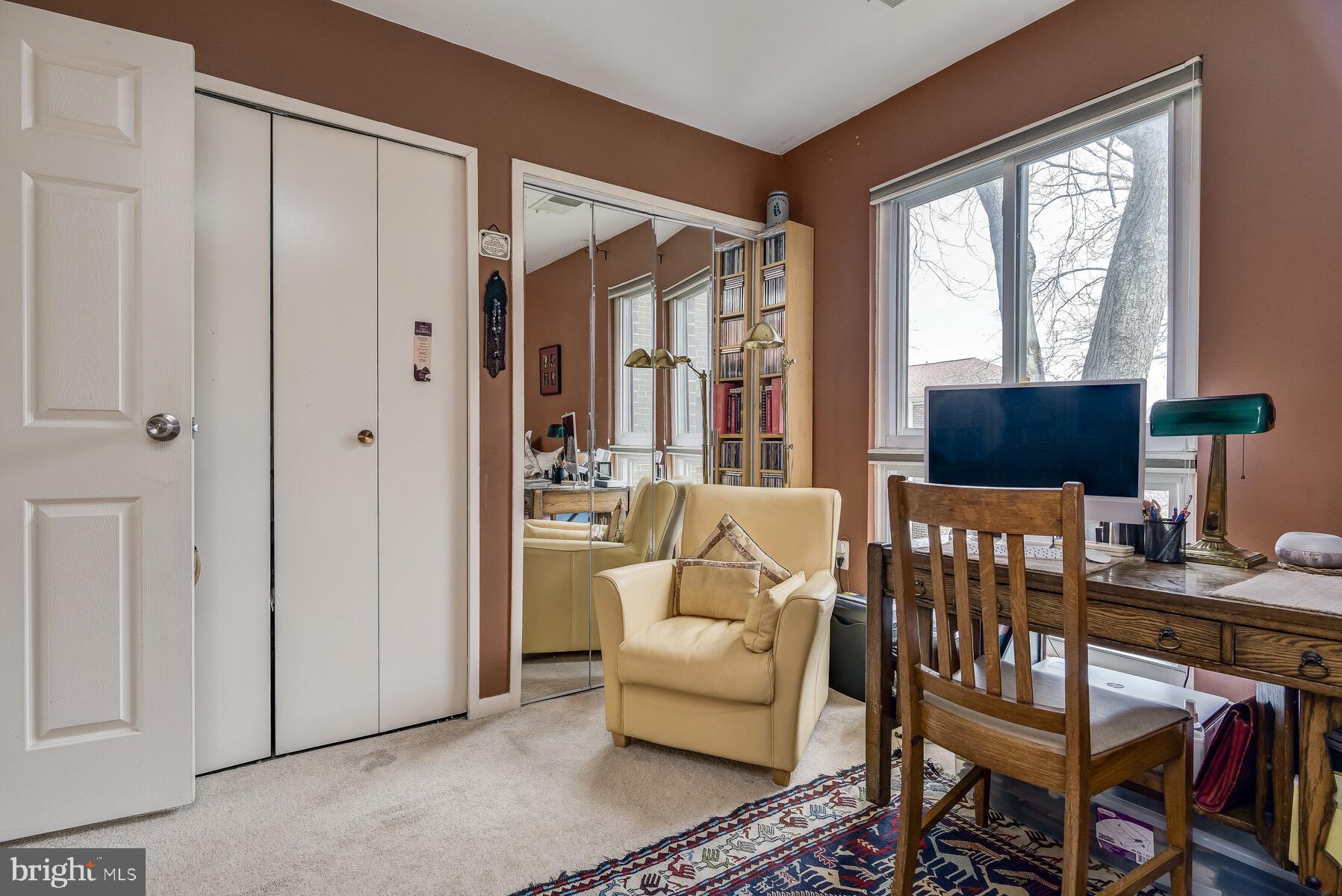 CAMELBACK - Residential