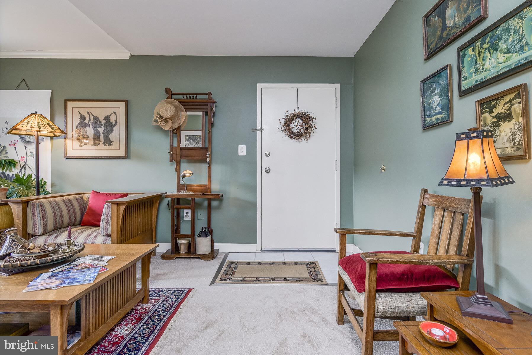 CAMELBACK - Residential