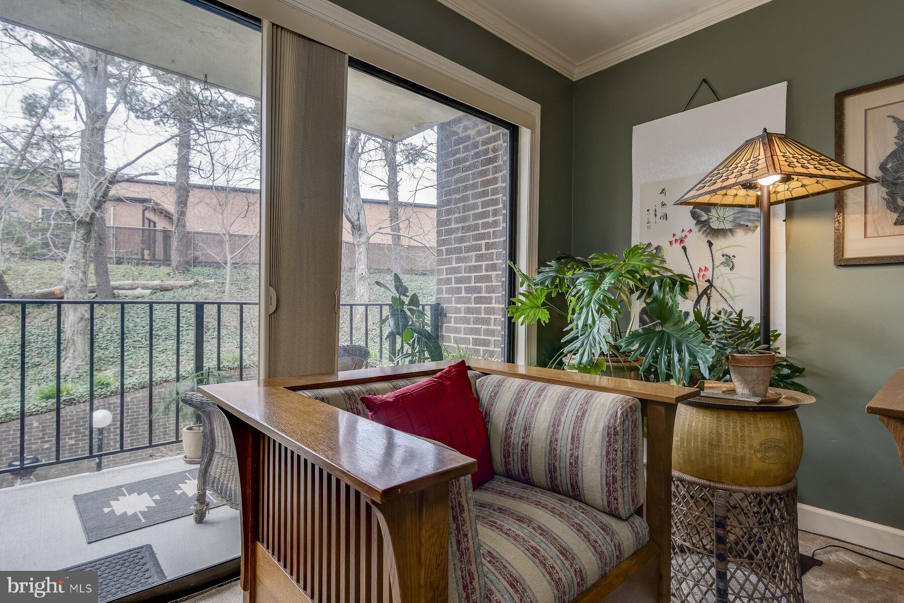 CAMELBACK - Residential