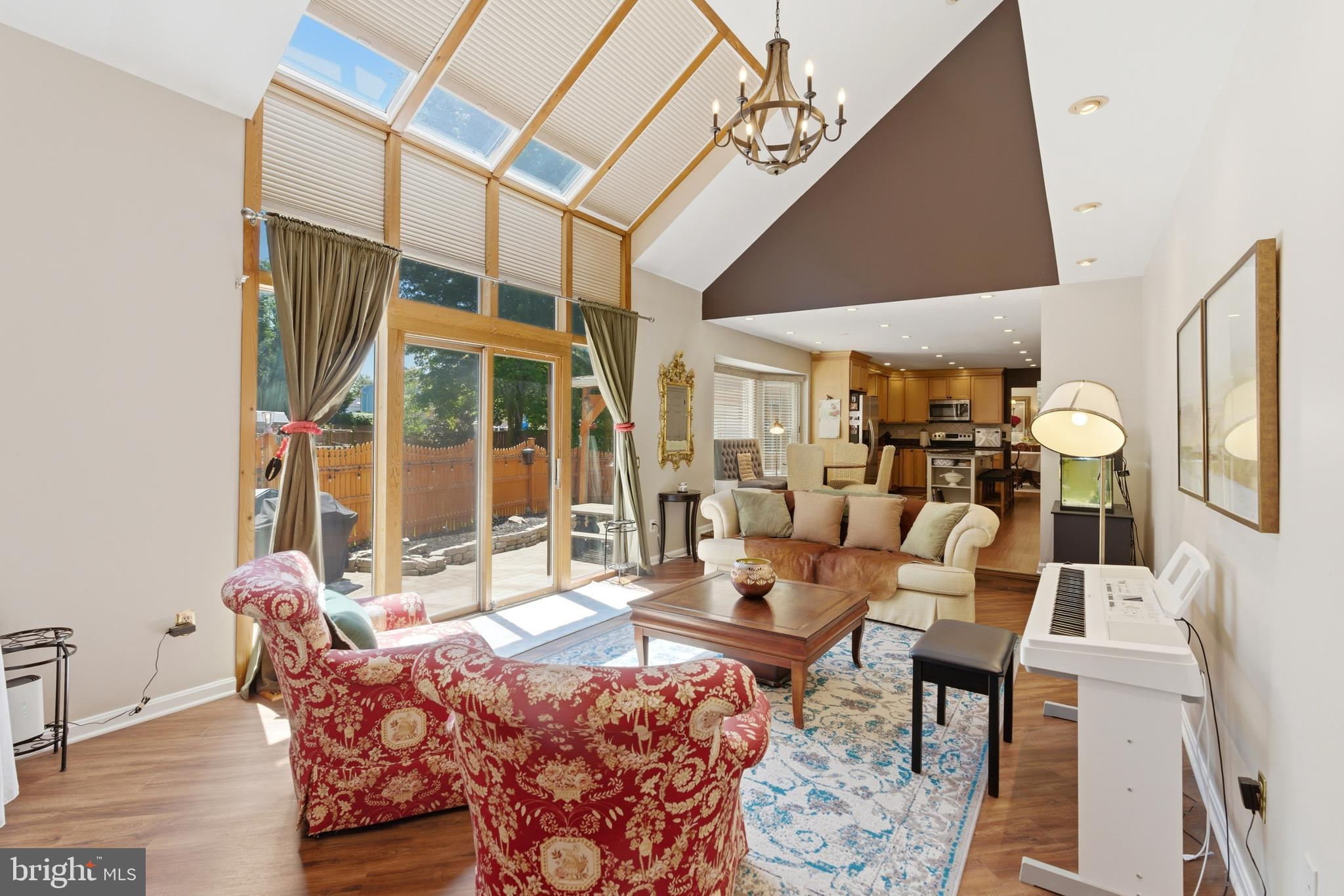 GUNNERS LAKE VILLAGE - Residential