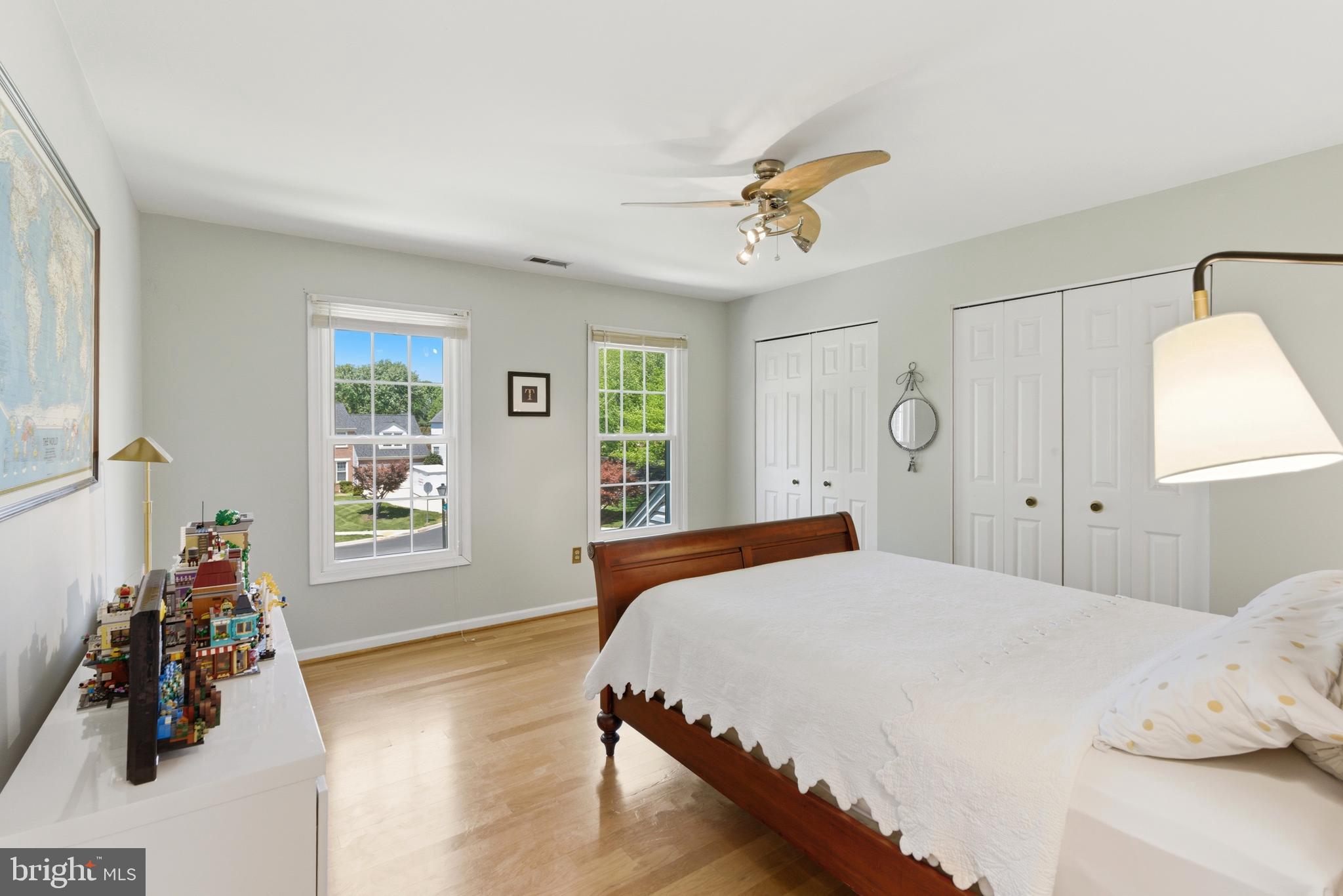 GUNNERS LAKE VILLAGE - Residential