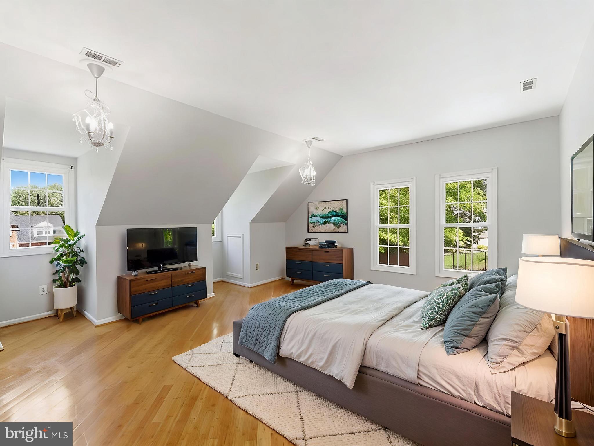 GUNNERS LAKE VILLAGE - Residential