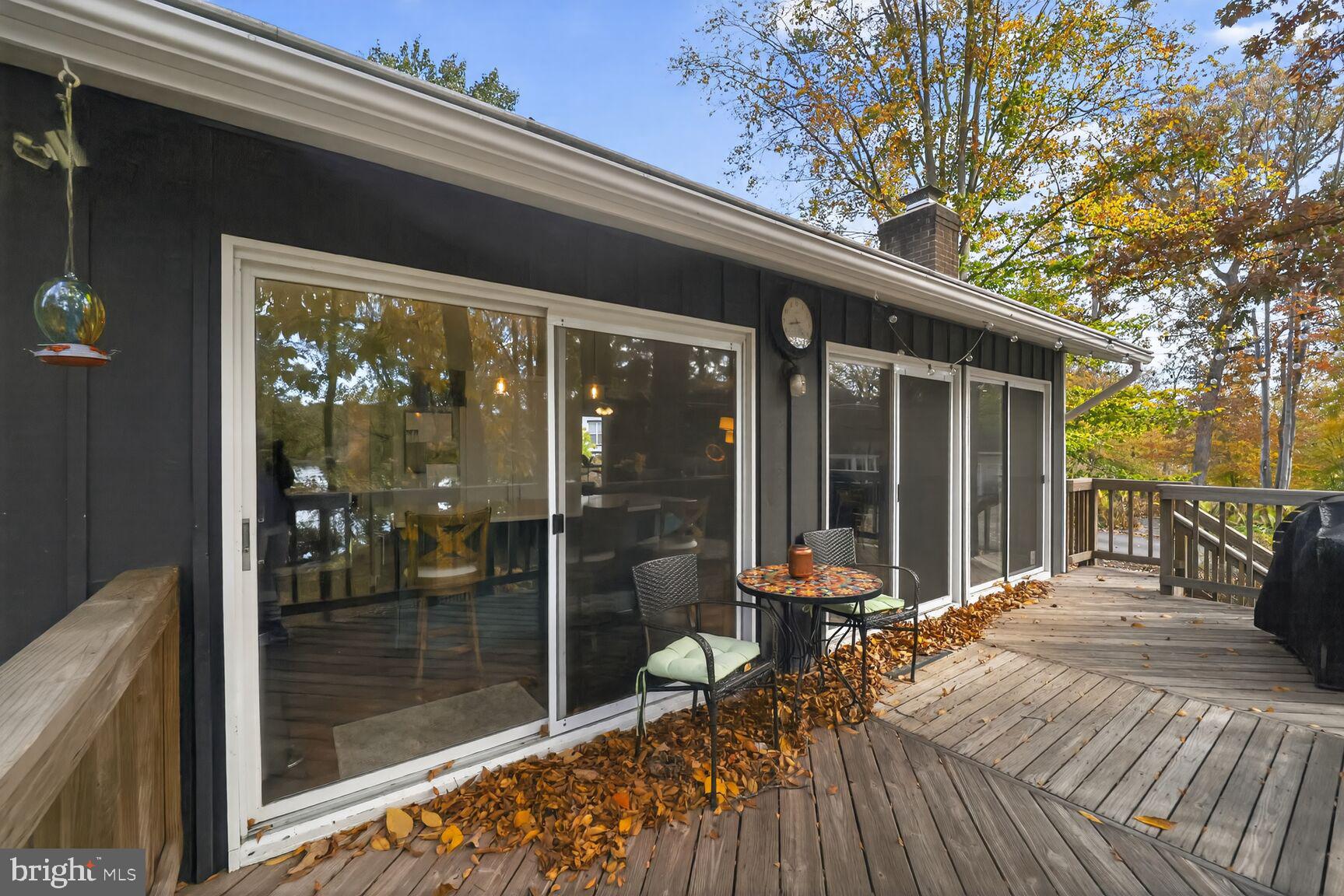 TANTALLON ON THE POTOMAC - Residential Lease